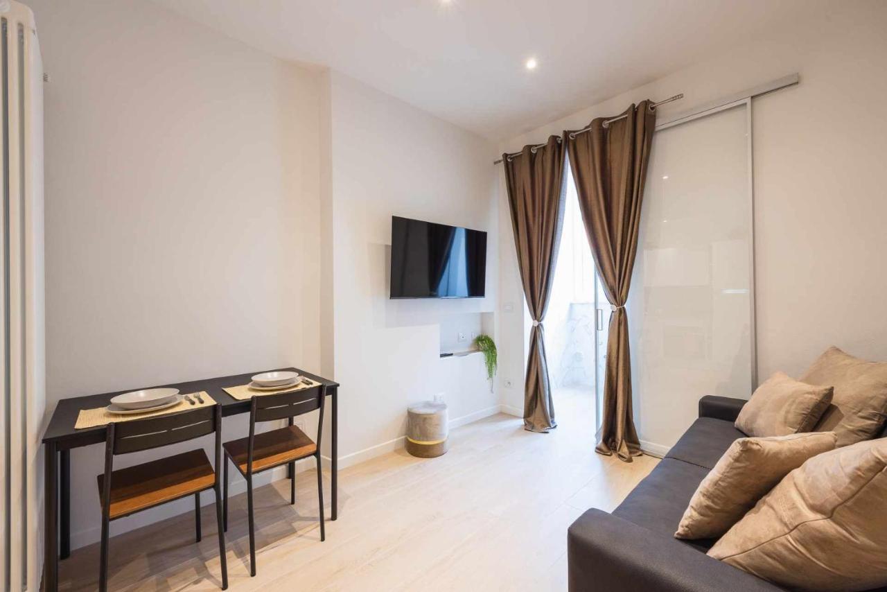 דירות Camonia Luxury Free Parking 2Km Da בולוניה מראה חיצוני תמונה
